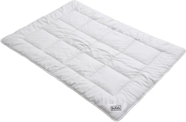 Babydecke aus Wolle 70x100 cm.