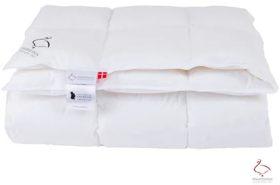 Ringsted Bettdecke - Schneekönigin - warm - 240x220 cm